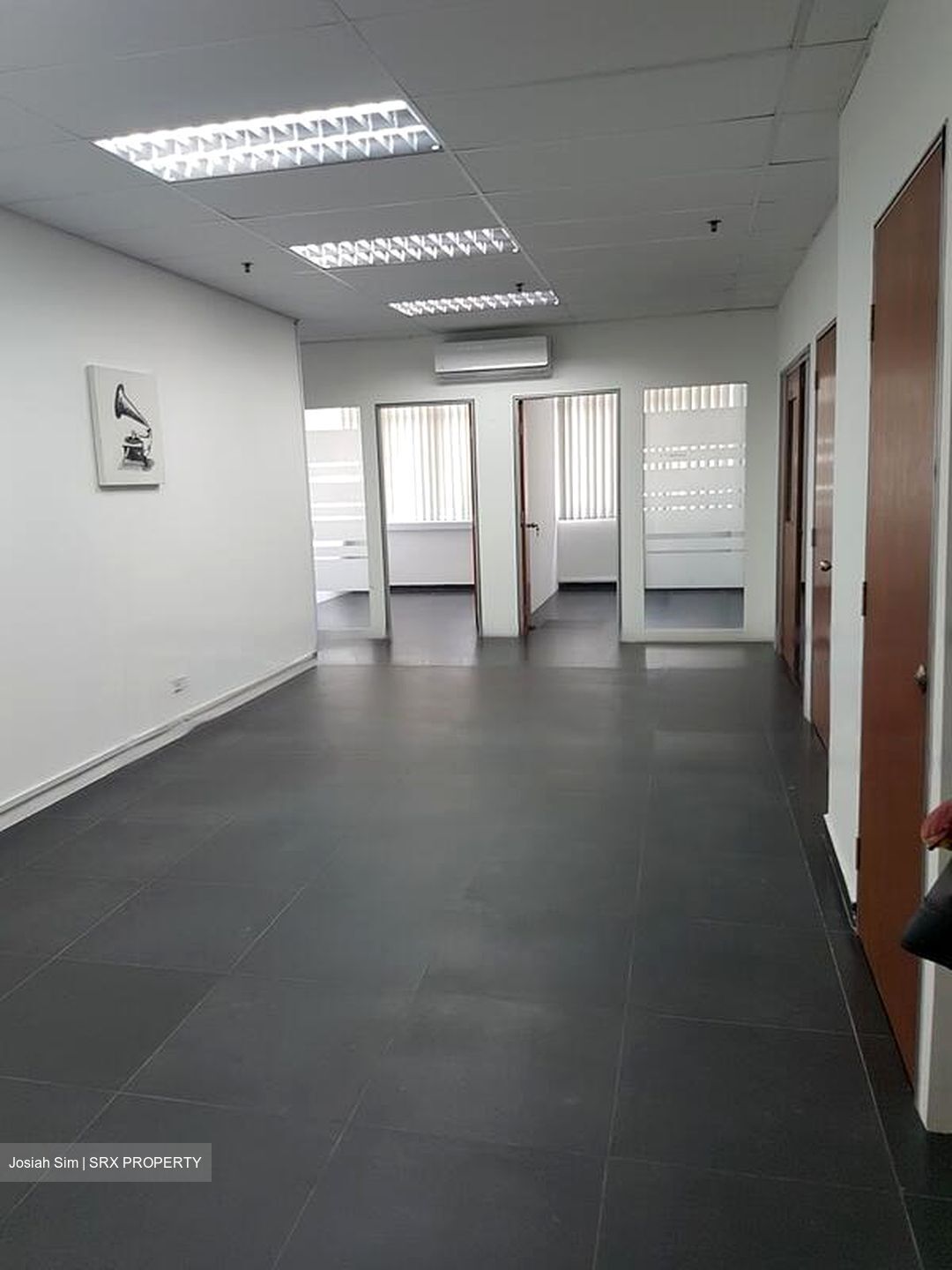 Aljunied Industrial Complex (D14), Office #461697021